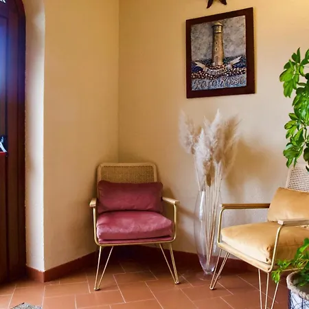 Faro Rosso Casa de Campo Montanaldo