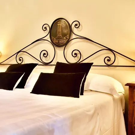 Faro Rosso Landhaus *