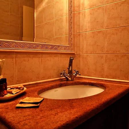 Landhaus Faro Rosso *