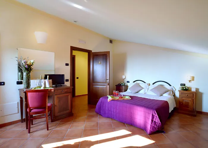 Faro Rosso Casa di campagna *